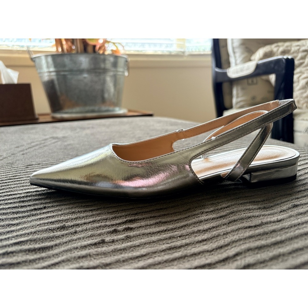 NWOT C.Paravano Silver Metallic Pointed Toe Slingback Mary Jane Flats Chic S6.5 - Picture 3 of 10